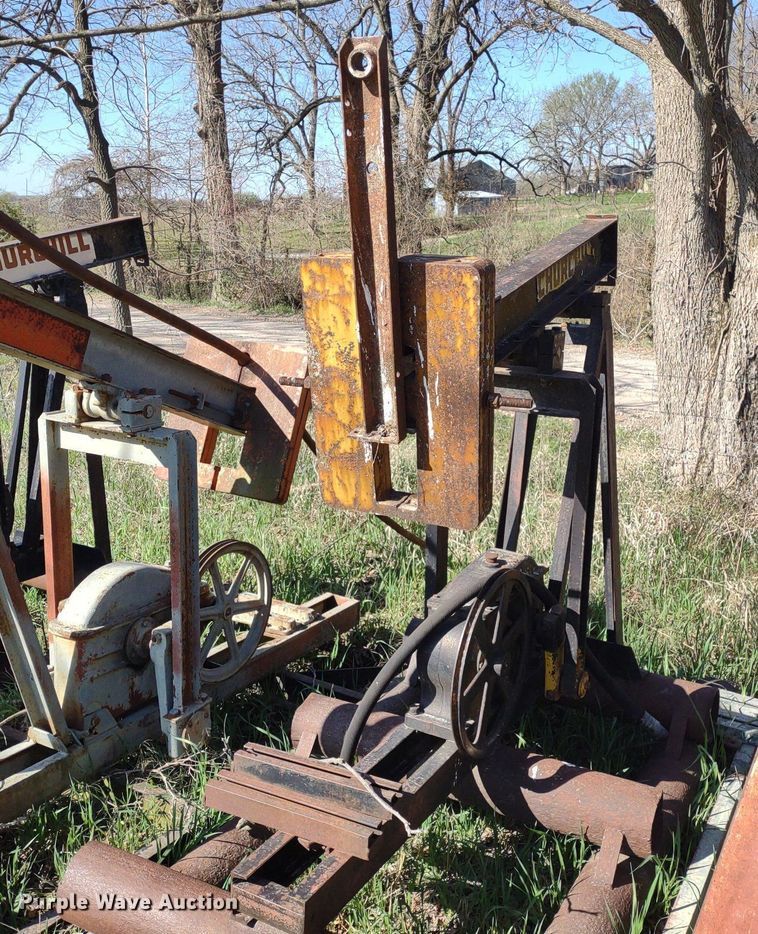 image for item DQ1629 (20) pump jacks