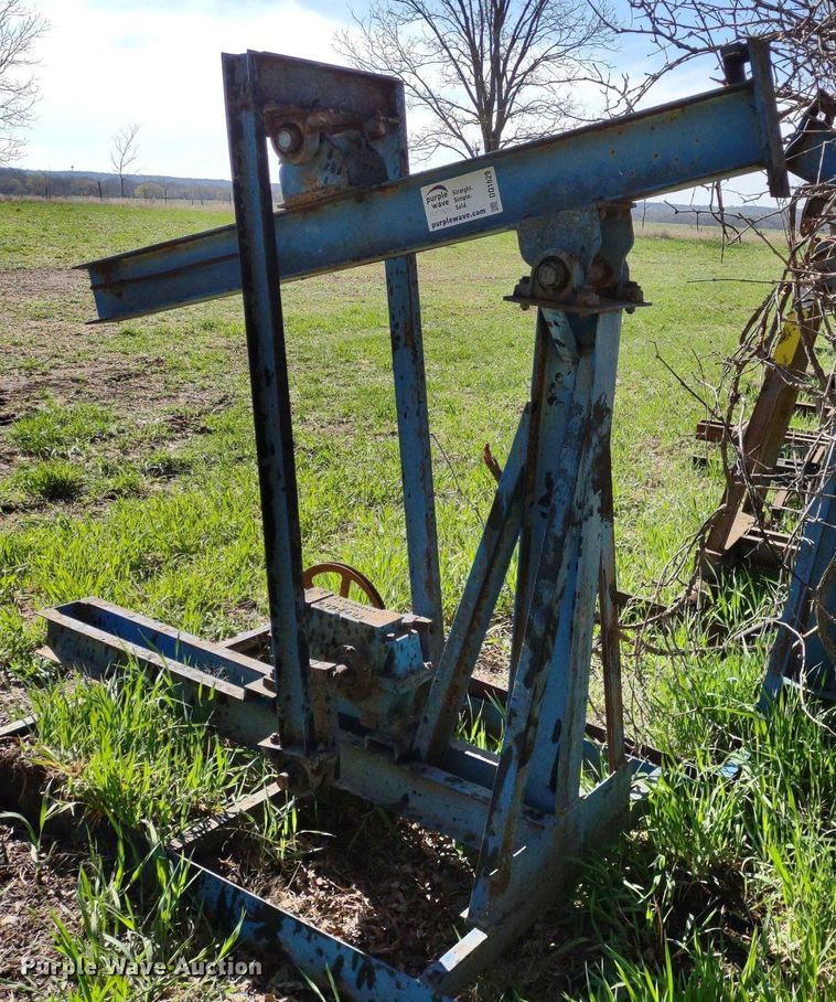 image for item DQ1629 (20) pump jacks