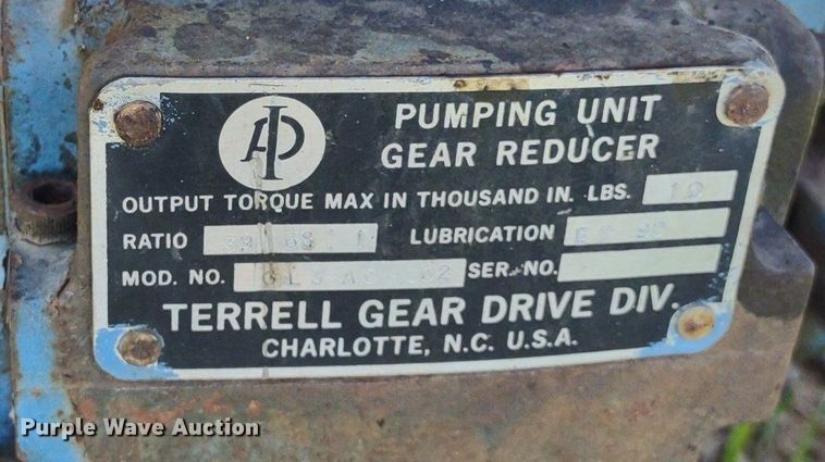 image for item DQ1629 (20) pump jacks