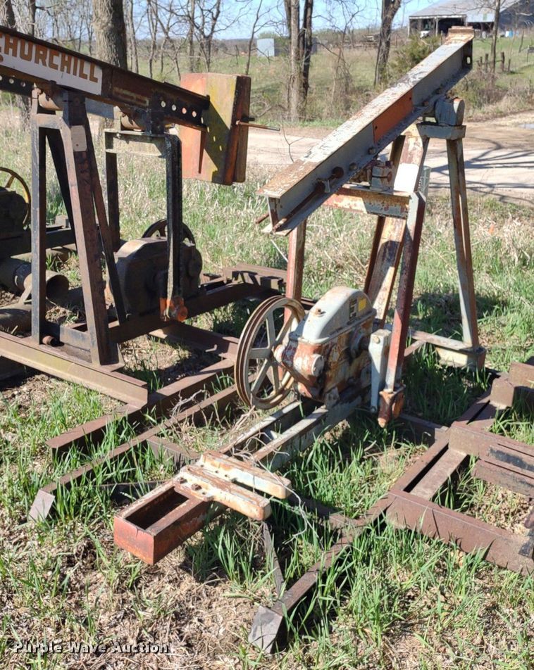 image for item DQ1629 (20) pump jacks