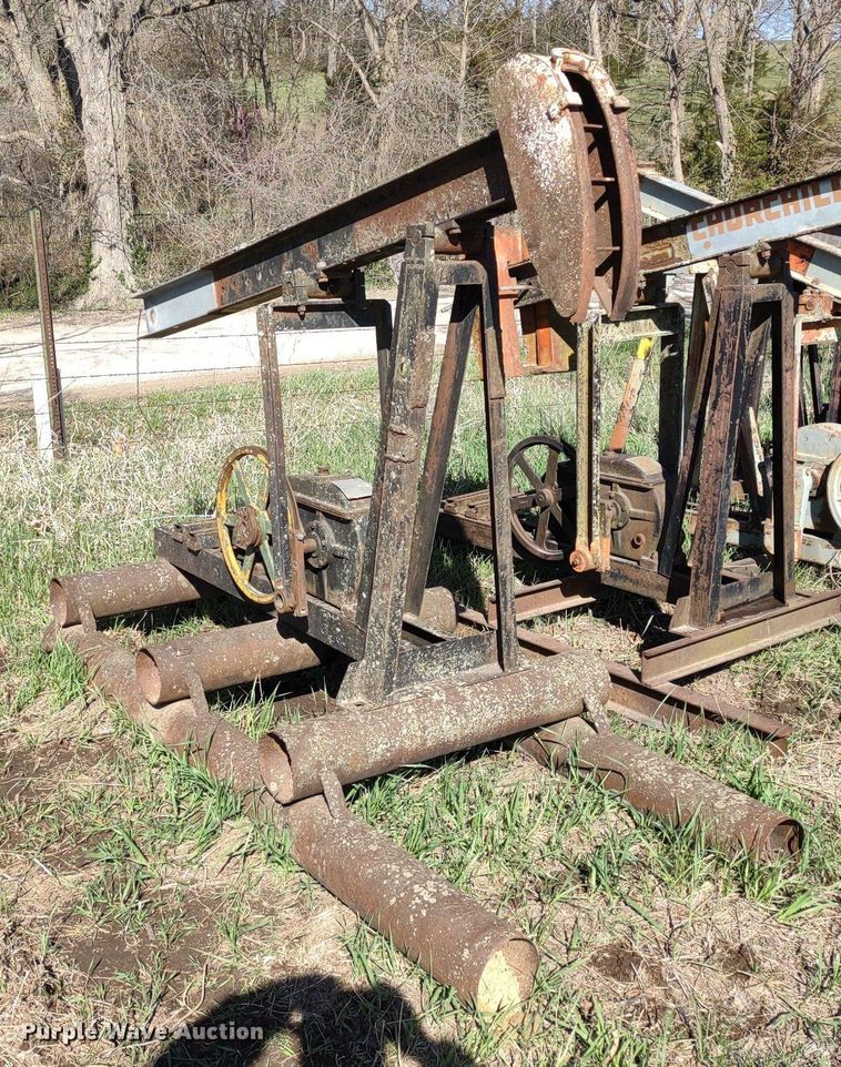 image for item DQ1629 (20) pump jacks