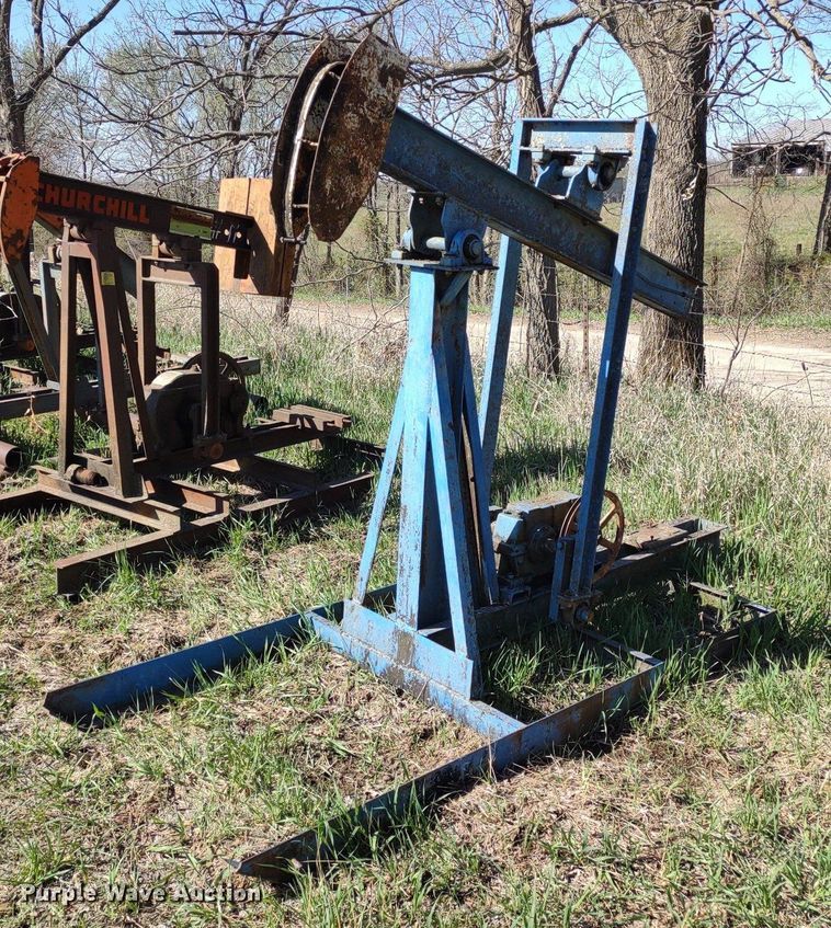 image for item DQ1629 (20) pump jacks