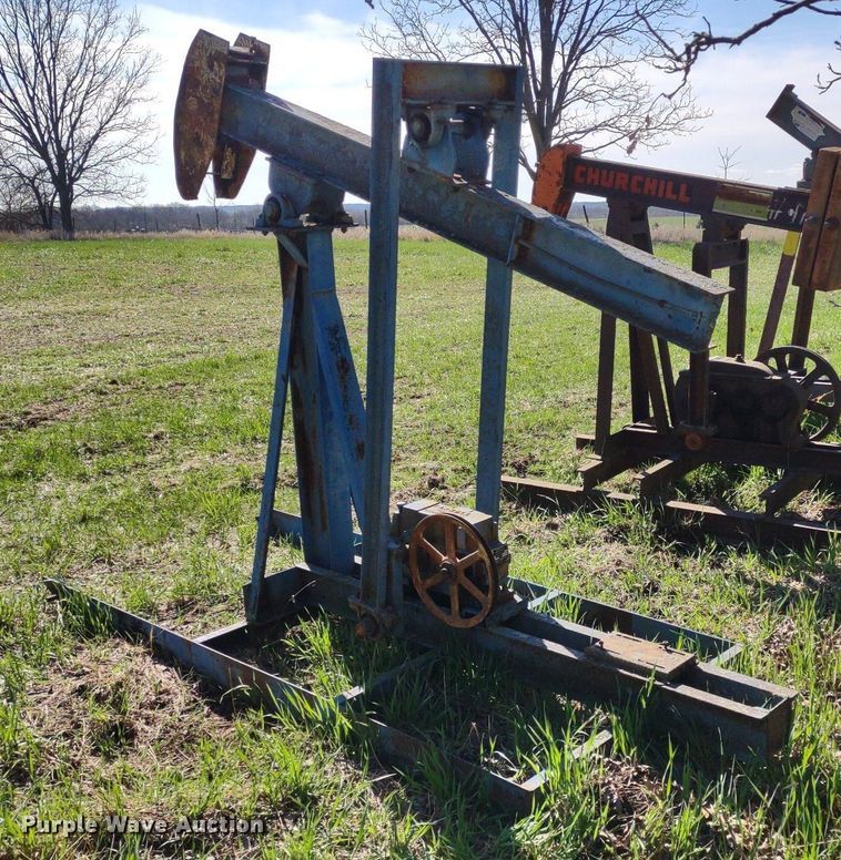 image for item DQ1629 (20) pump jacks