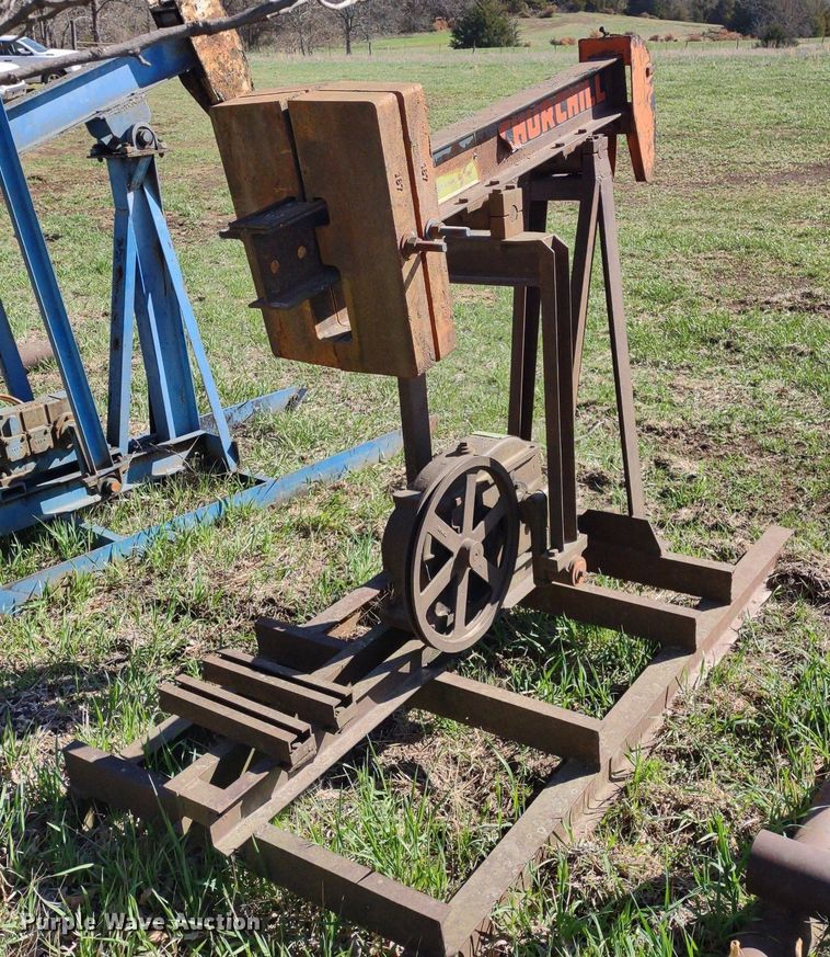 image for item DQ1629 (20) pump jacks