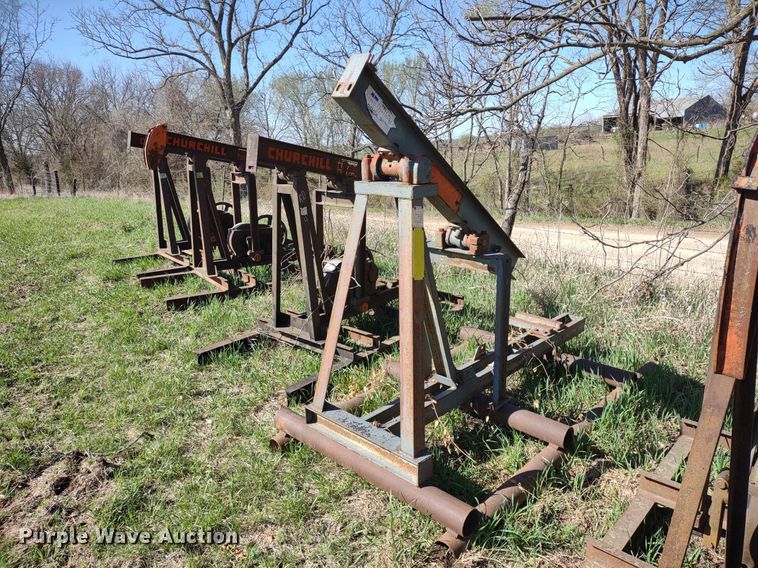 image for item DQ1629 (20) pump jacks