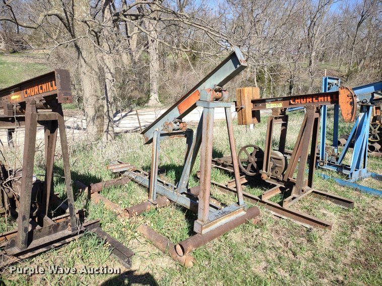 image for item DQ1629 (20) pump jacks