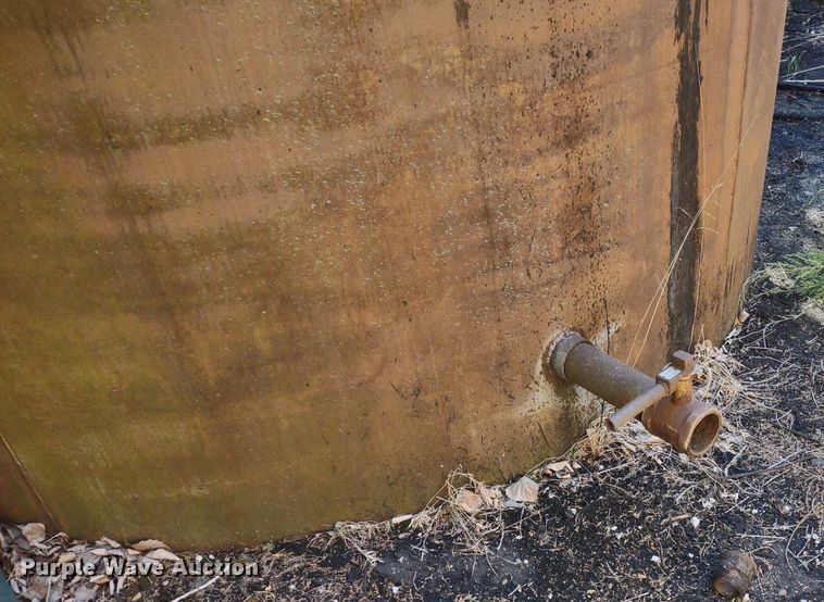 image for item DQ1630 (5) tanks