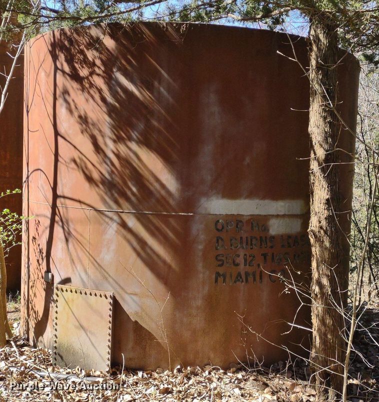 image for item DQ1630 (5) tanks