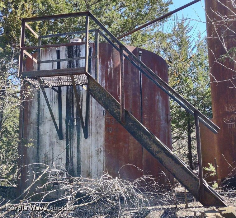 image for item DQ1630 (5) tanks