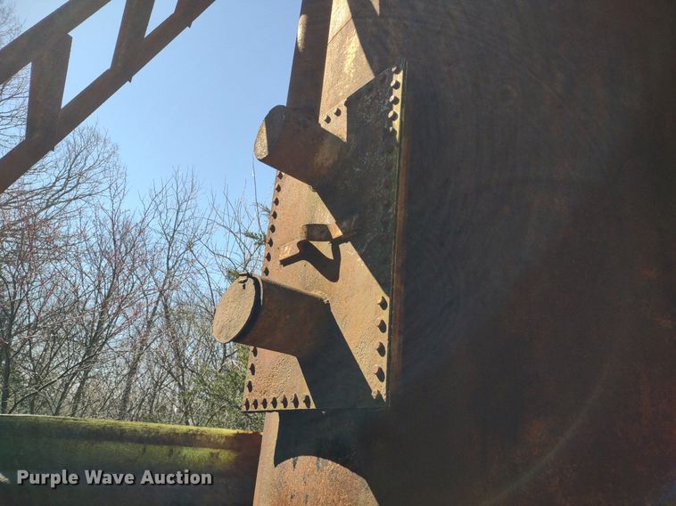 image for item DQ1630 (5) tanks