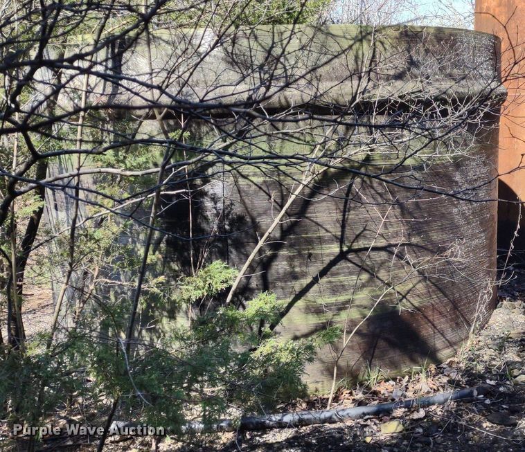 image for item DQ1630 (5) tanks