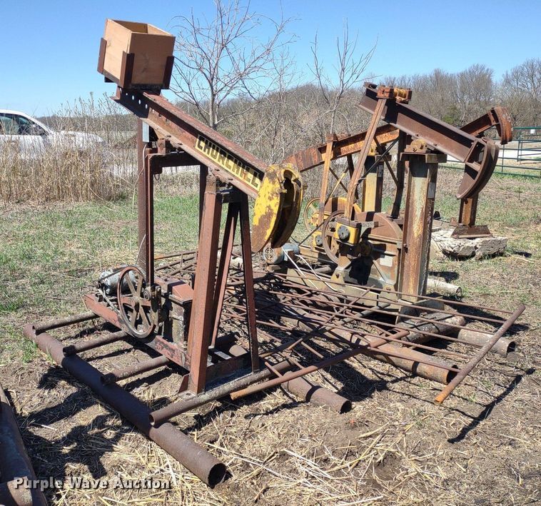 image for item DQ1631 (15) pump jacks