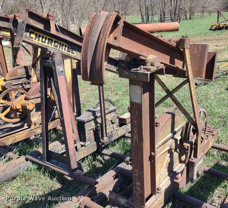 image for item DQ1631 (15) pump jacks