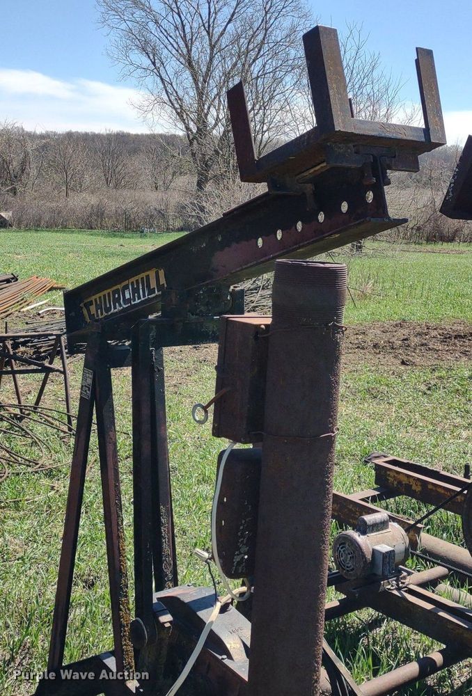 image for item DQ1631 (15) pump jacks