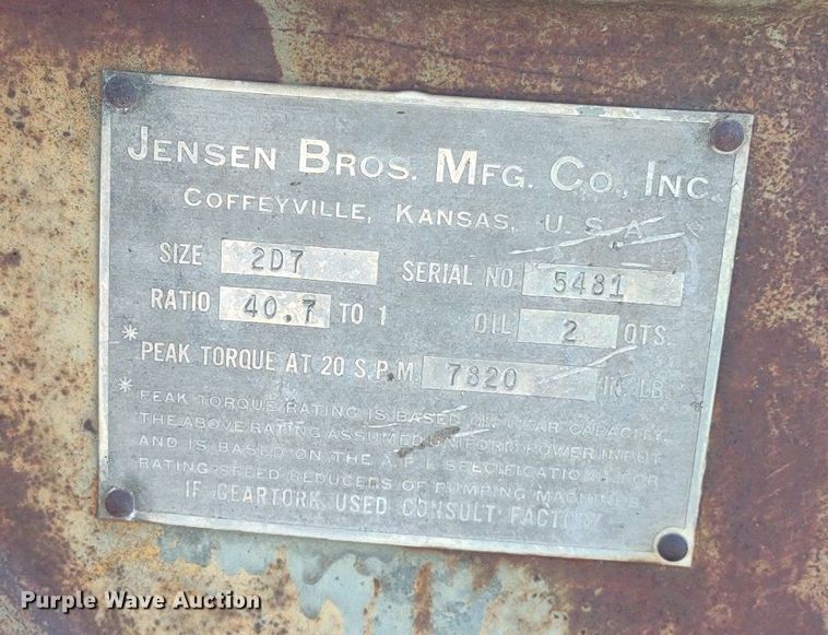 image for item DQ1631 (15) pump jacks