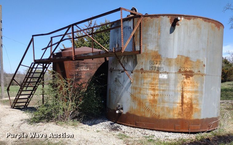 image for item DQ1632 (8) tanks