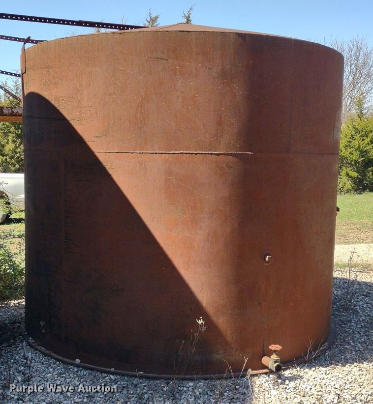 image for item DQ1632 (8) tanks