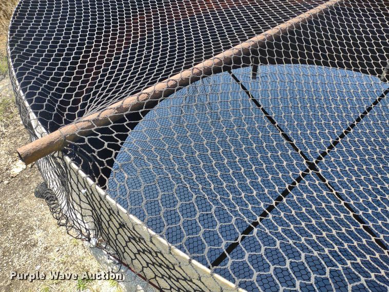 image for item DQ1632 (8) tanks