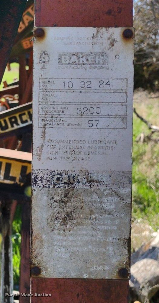 image for item DQ1633 (24) pump jacks