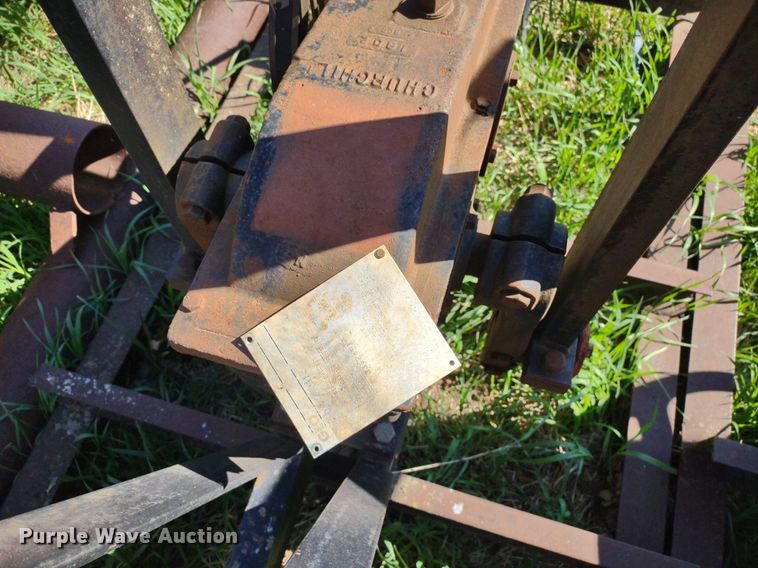 image for item DQ1633 (24) pump jacks