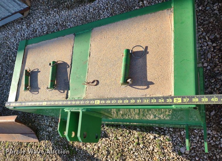 image for item DQ1643 Ballast box