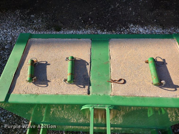 image for item DQ1643 Ballast box