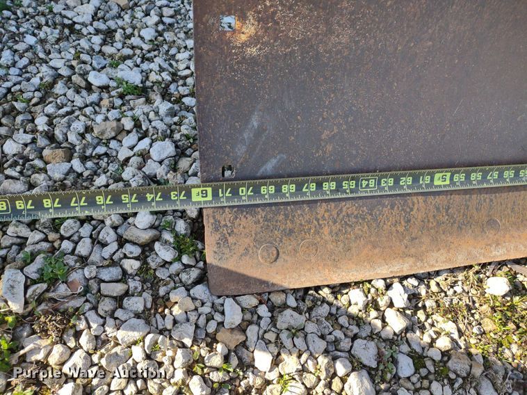 image for item DQ1644 Ford 784  6'W blade