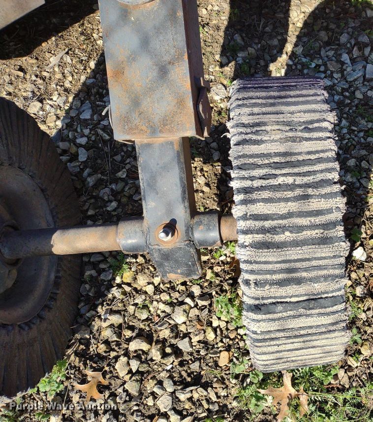 image for item DQ1645 Bush Hog 2615 Legend  batwing rotary mower