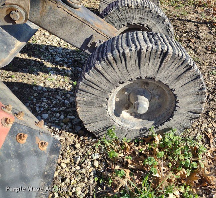 image for item DQ1645 Bush Hog 2615 Legend  batwing rotary mower