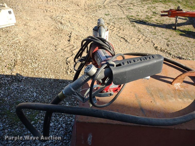 image for item DQ1647 Fuel tank