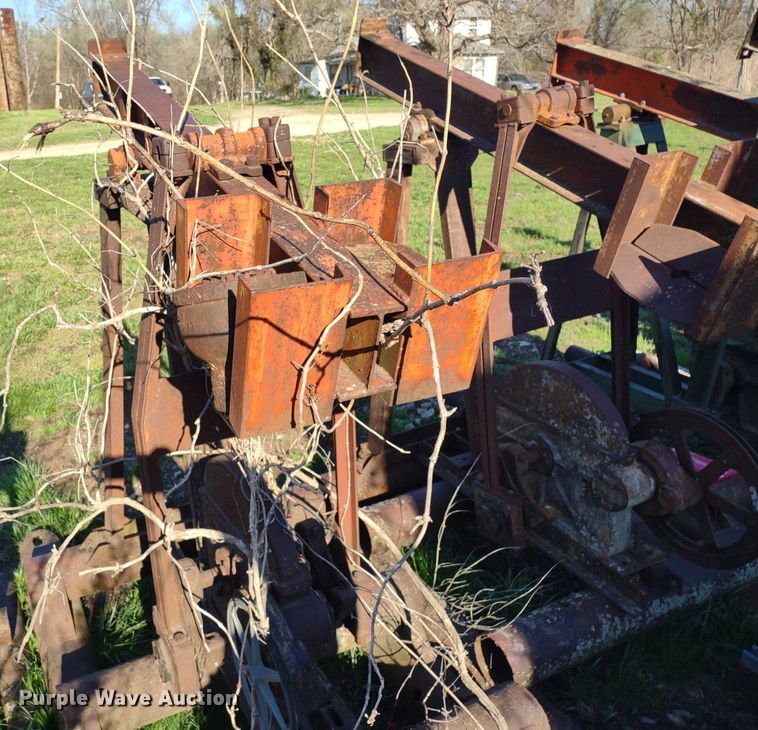 image for item DQ1667 Oilfield equipment