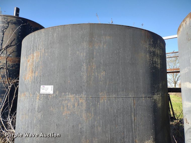 image for item DQ1668 (4) tanks