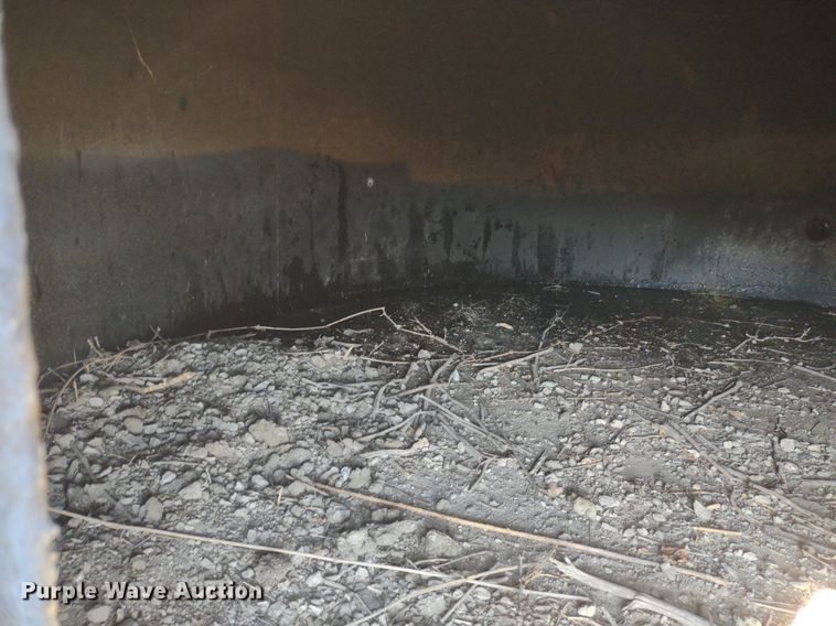 image for item DQ1668 (4) tanks