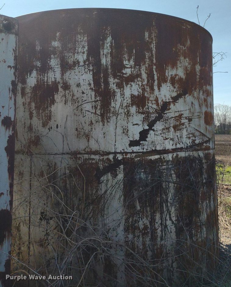 image for item DQ1668 (4) tanks