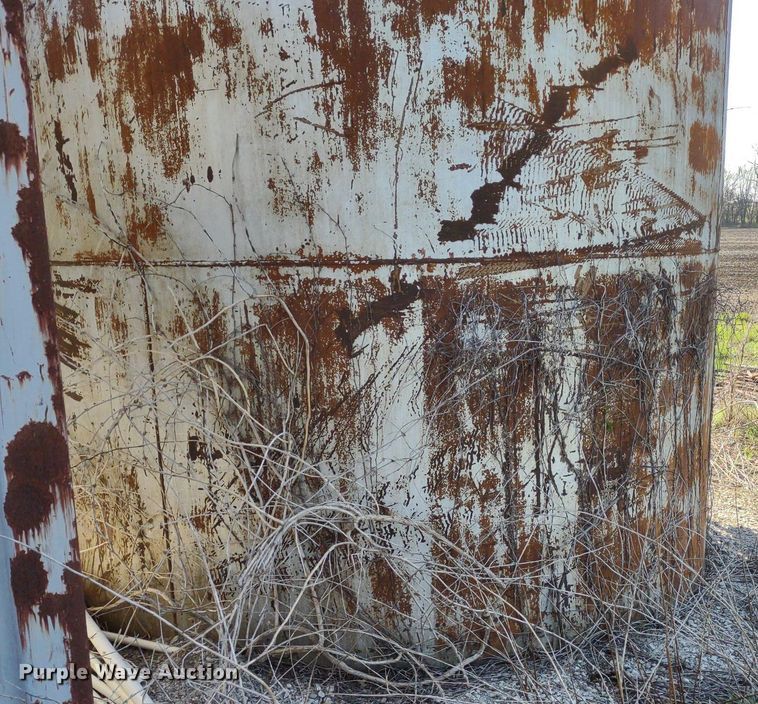 image for item DQ1668 (4) tanks