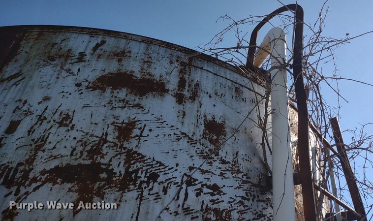 image for item DQ1668 (4) tanks