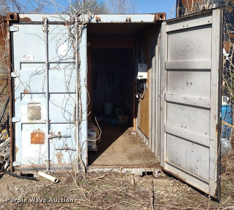 image for item DQ1669 Conex  storage container