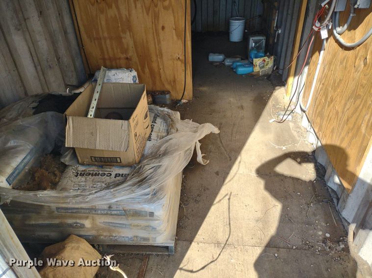 image for item DQ1669 Conex  storage container