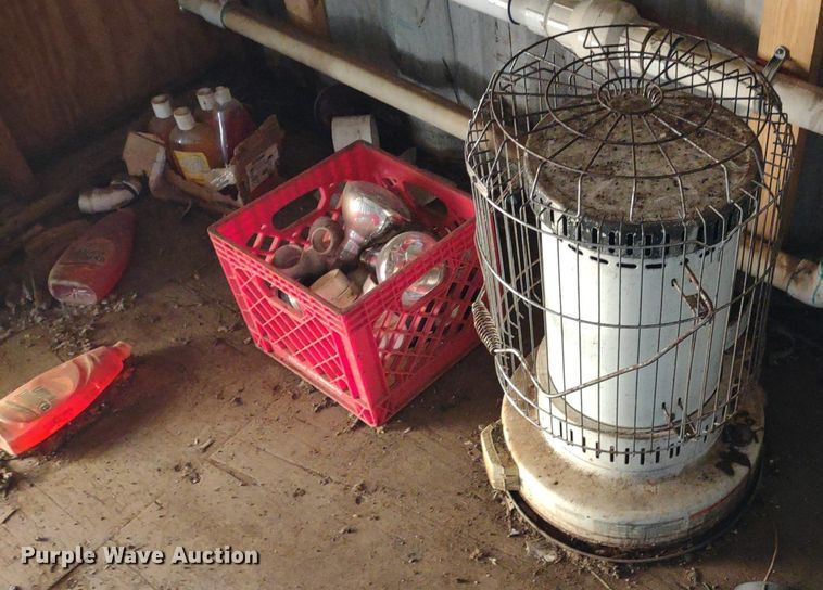 image for item DQ1669 Conex  storage container