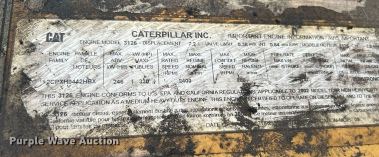 image for item DR4579 2003 Freightliner FB65  shuttle bus