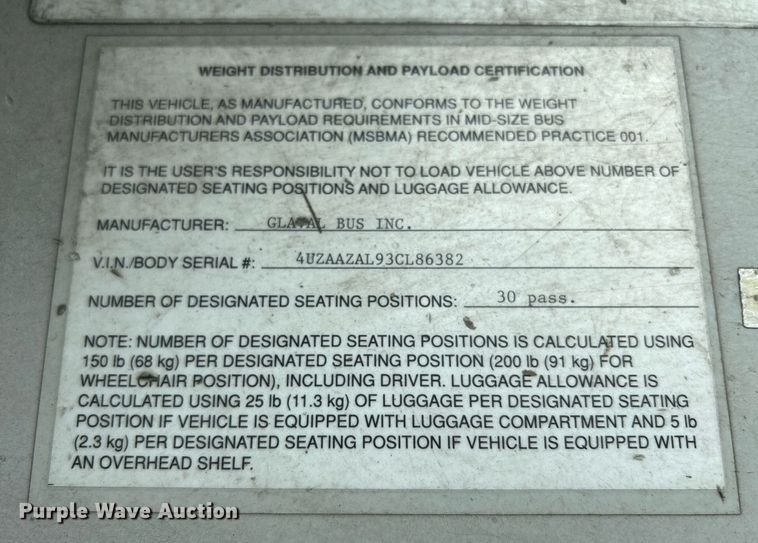 image for item DR4579 2003 Freightliner FB65  shuttle bus