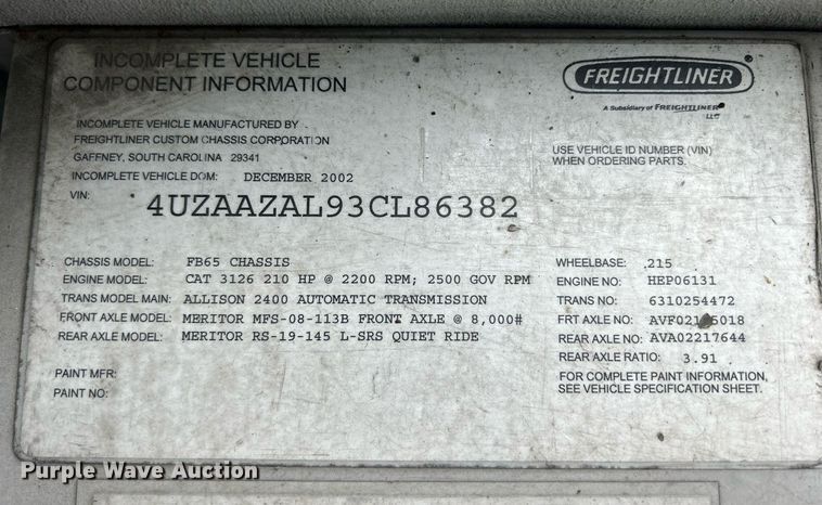 image for item DR4579 2003 Freightliner FB65  shuttle bus
