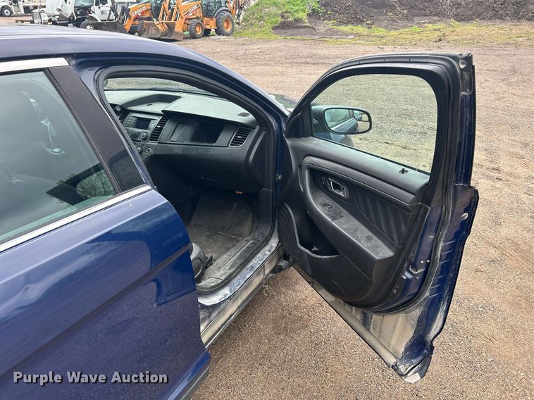 image for item DR4581 2013 Ford Taurus Police Interceptor