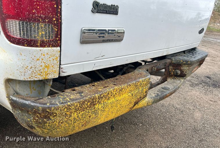 image for item DR4583 2005 Ford F350 Super Duty XL  pickup truck