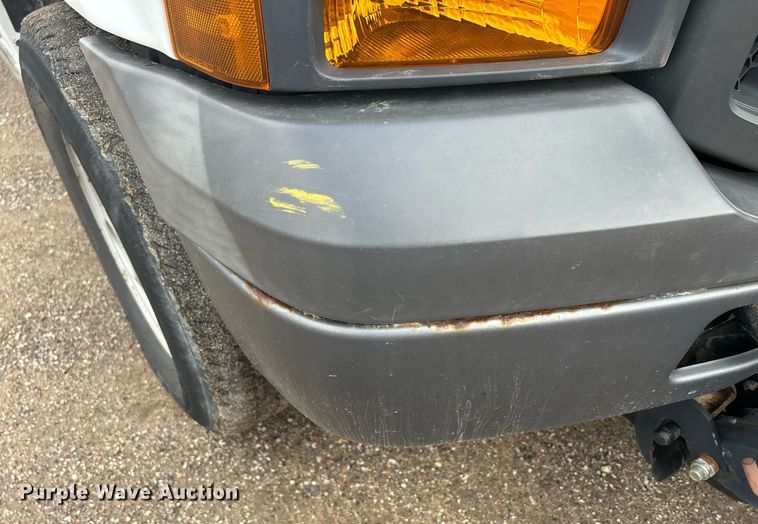 image for item DR4583 2005 Ford F350 Super Duty XL  pickup truck