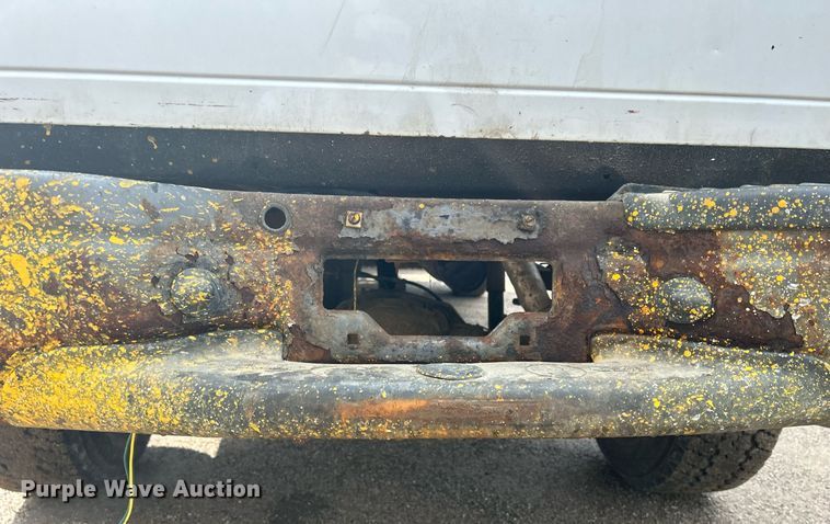 image for item DR4583 2005 Ford F350 Super Duty XL  pickup truck