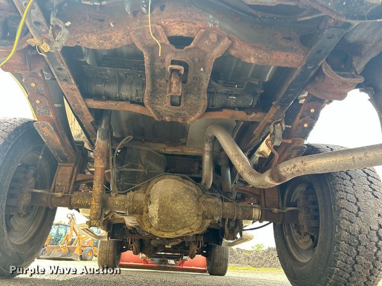 image for item DR4583 2005 Ford F350 Super Duty XL  pickup truck