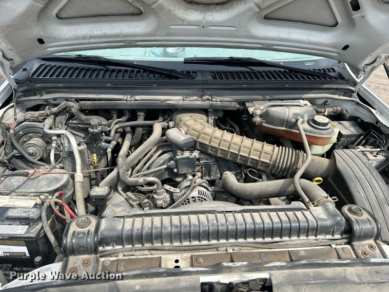 image for item DR4583 2005 Ford F350 Super Duty XL  pickup truck