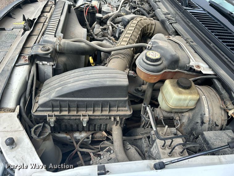 image for item DR4583 2005 Ford F350 Super Duty XL  pickup truck