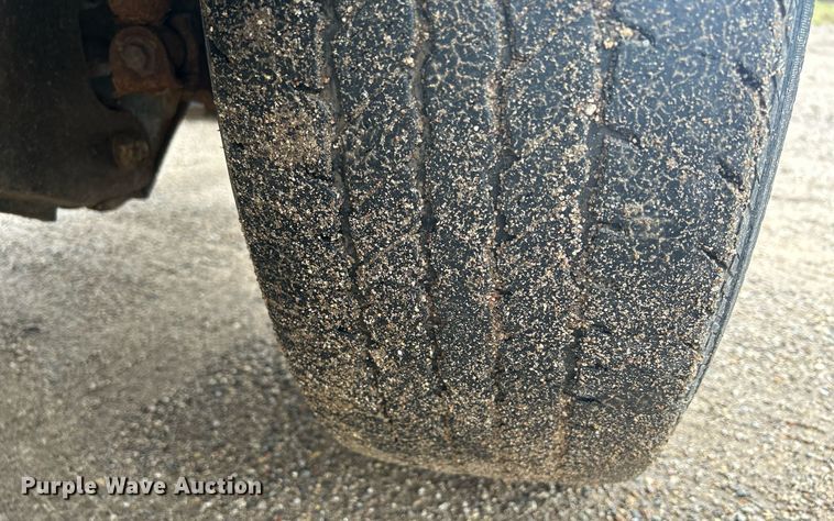 image for item DR4583 2005 Ford F350 Super Duty XL  pickup truck